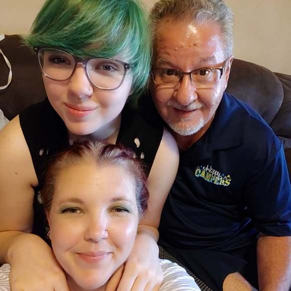 Meet your Posher, Tracy - Picture 1 of 1